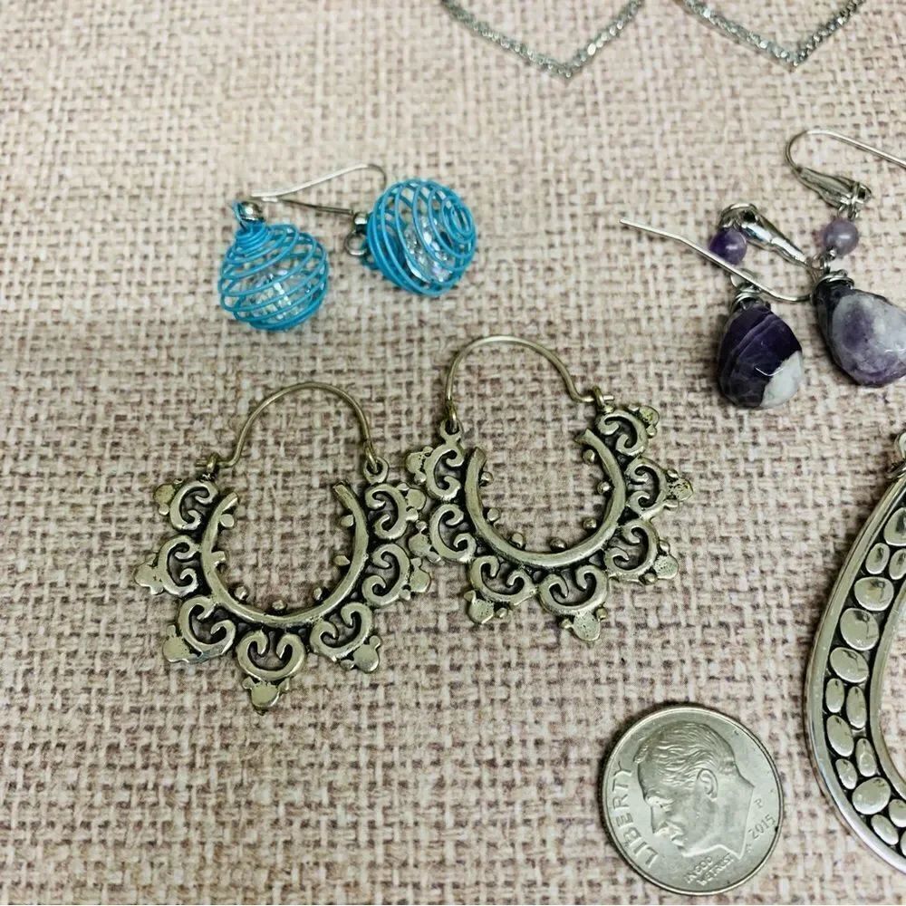 Dangle Earring Bundle - Picture 4 of 5